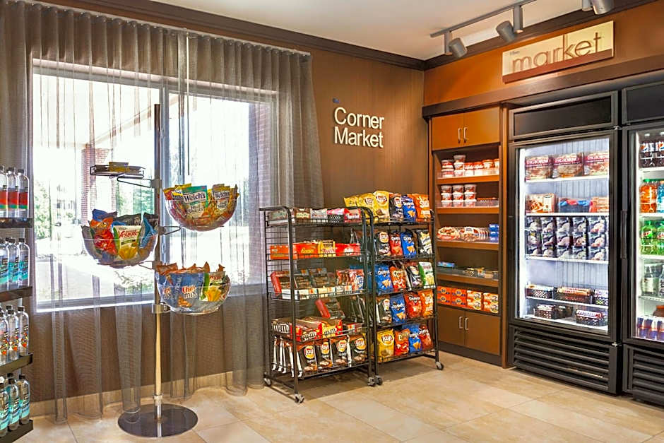 Fairfield Inn & Suites by Marriott Weirton