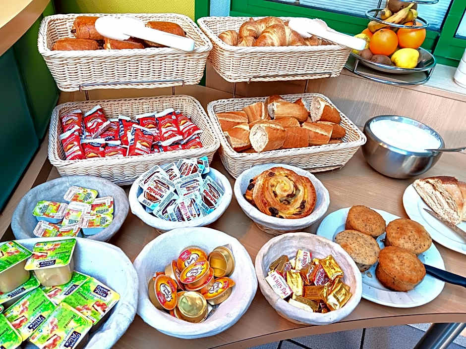 Logis Hôtel Restaurant Le Palous