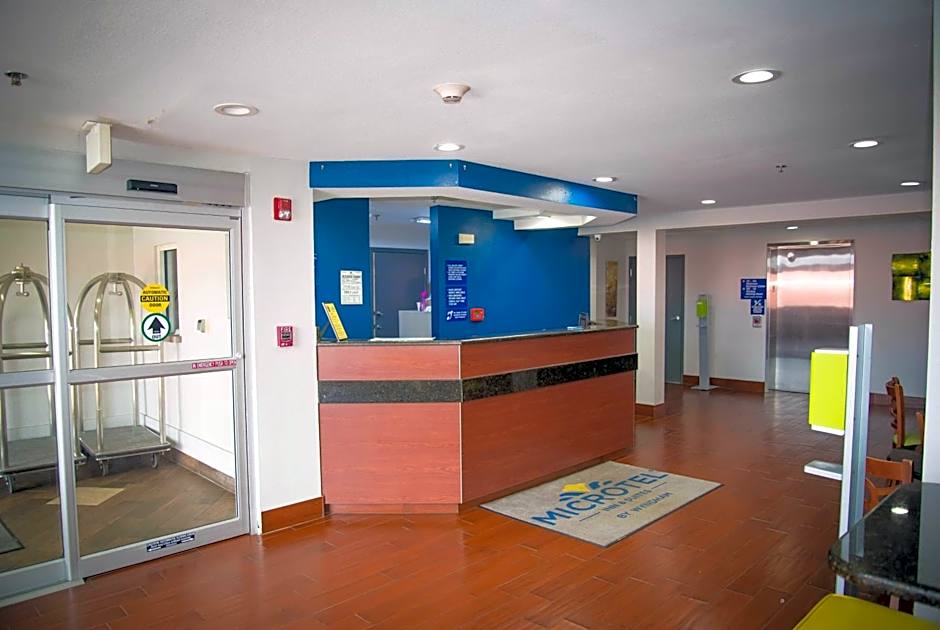 Microtel Inn & Suites By Wyndham Daphne/Mobile