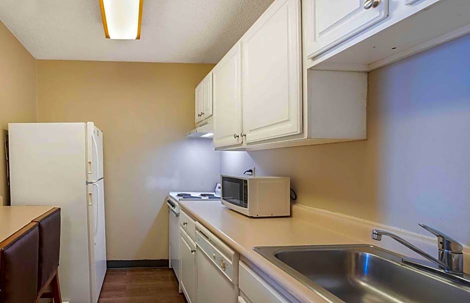 Extended Stay America Suites - Philadelphia - Airport - Bartram Ave.