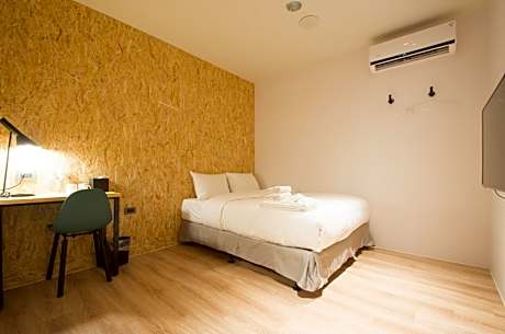 Double Room with Shared Bathroom