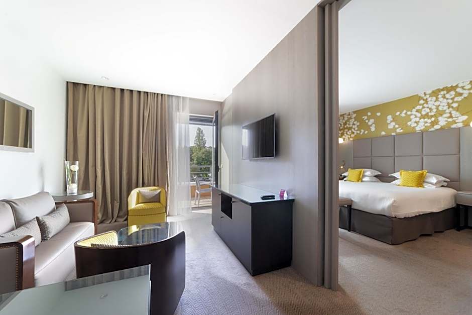 Crowne Plaza Lyon  Cite Internationale By IHG