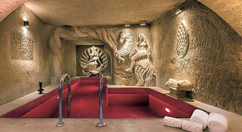 Acer Cave Hotel