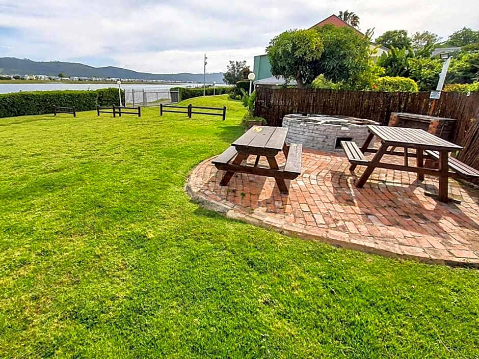 5 Tides End and 5 on Tides End