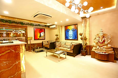 Divinity By Audra Hotels