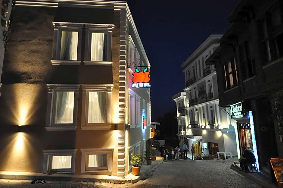 Apple Tree Hotel