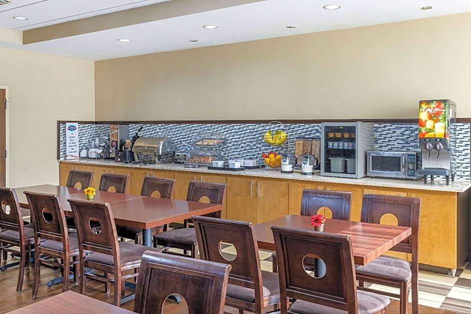 Baymont by Wyndham Columbus GA