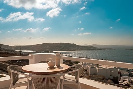 Honeymoon Suite Sea View with Private Pool