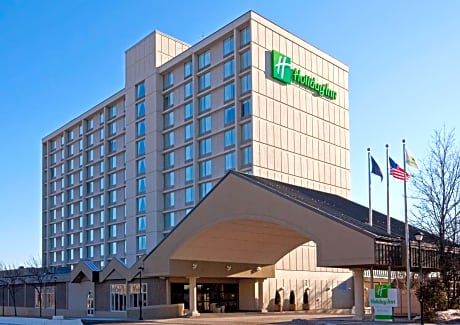 Holiday Inn Portland-By the Bay, an IHG Hotel