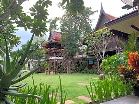 Baan Thai House