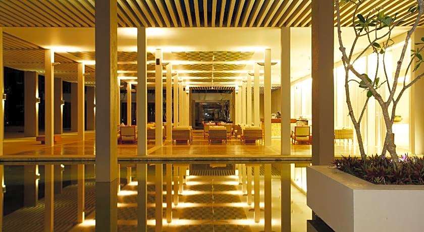 Amaya Beach Pasikudah