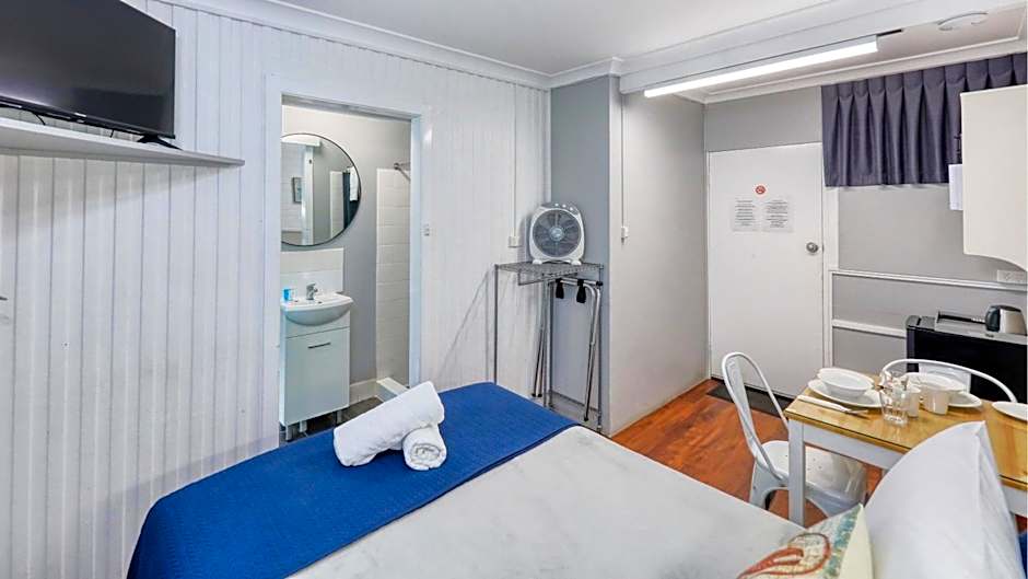 Almare Tourist Motel