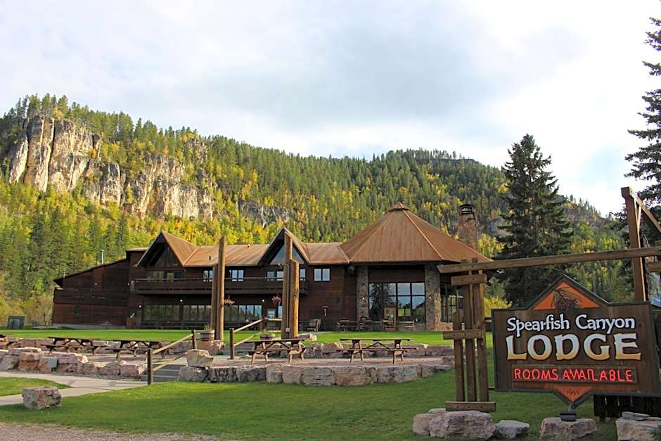 Spearfish Canyon Lodge
