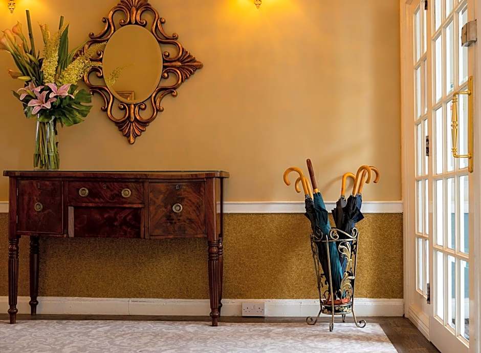 Stauntons on the Green Hotel