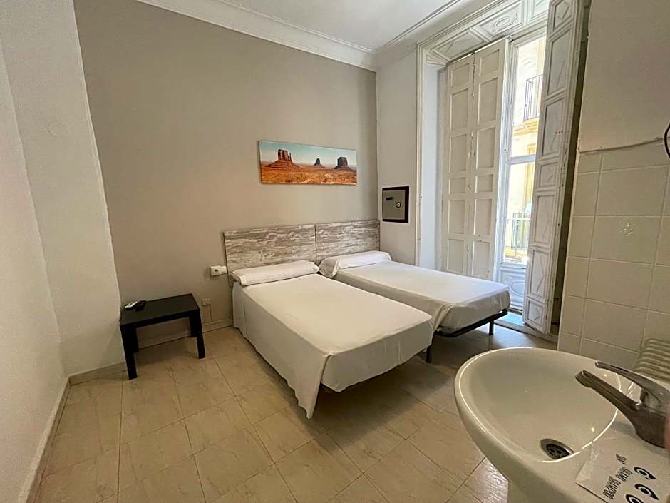 Duquesa Bed & Breakfast