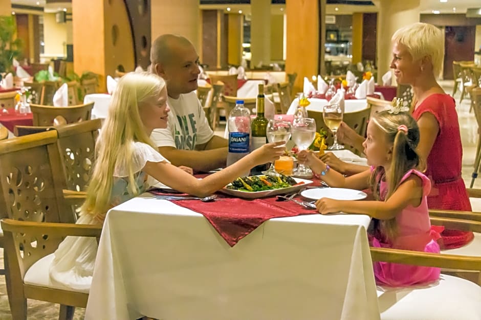 Gravity Hotel Aqua Park Hurghada