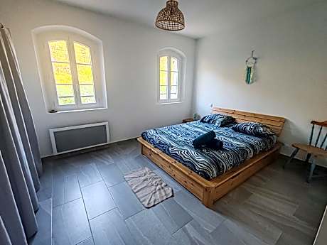Large Double Room
