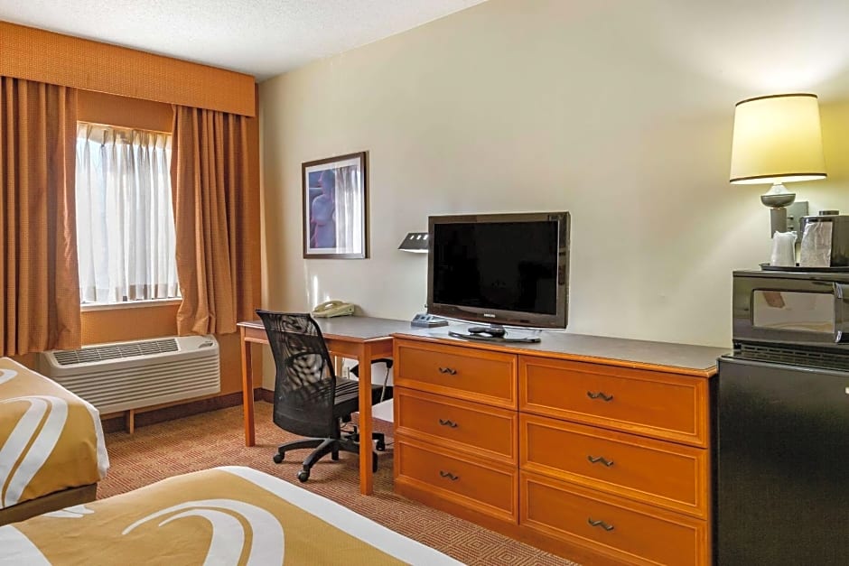 Quality Inn & Suites Raleigh Durham Airport