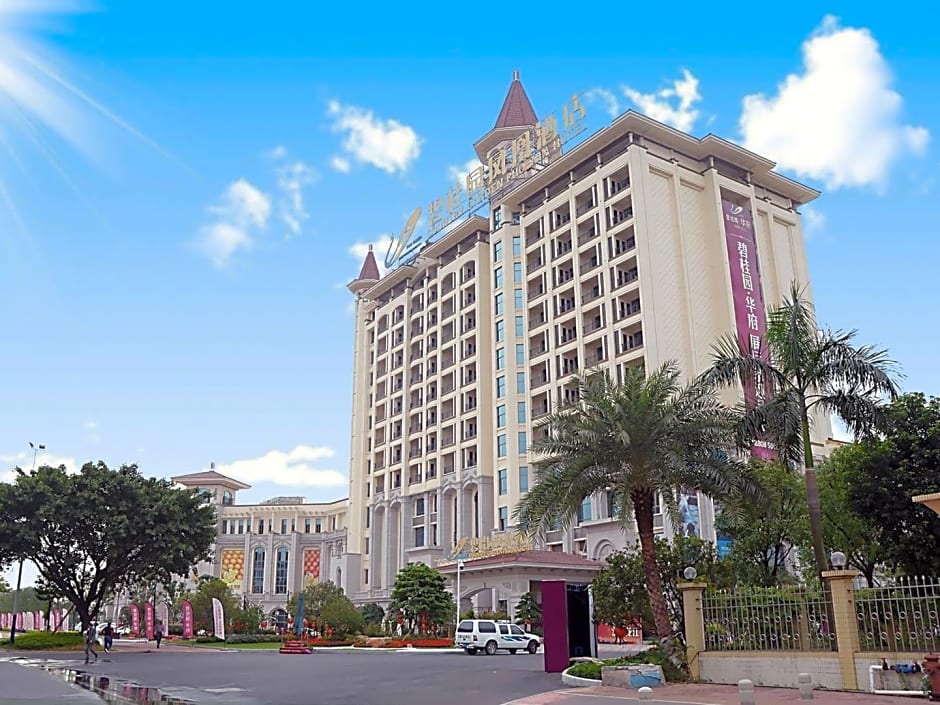 Longjiang Country Garden Phoenix Hotel