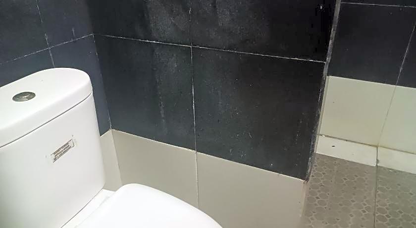 OYO 93090 Multi Plus Inn