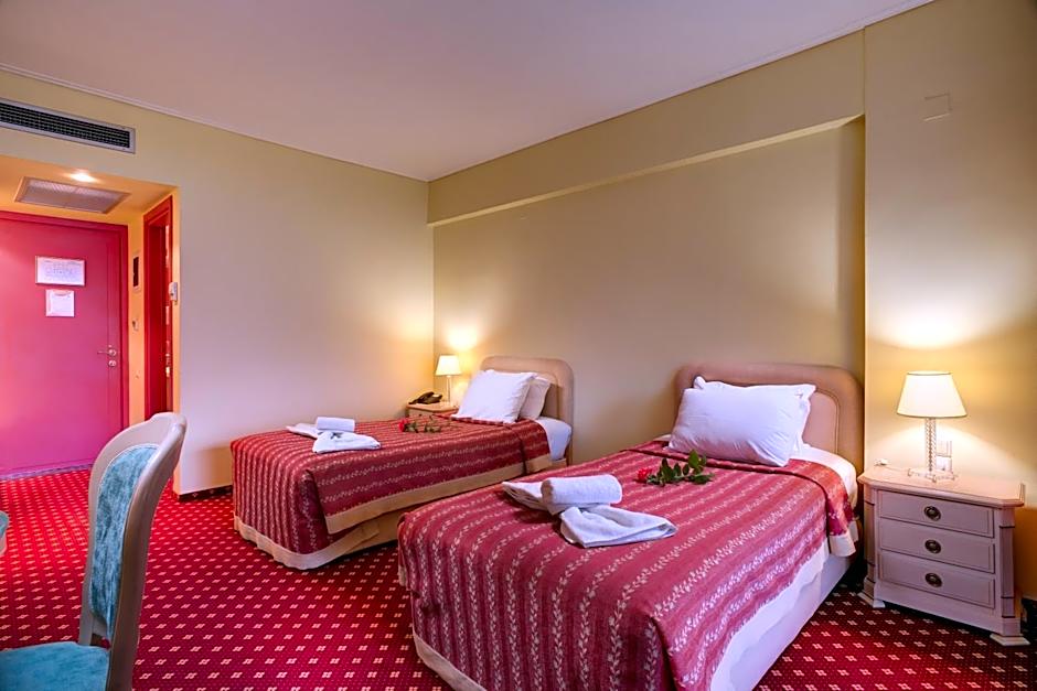 Angelika Pallas Hotel