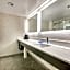 Holiday Inn Express And Suites Longview North By IHG