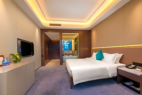 Deluxe Executive King Room