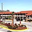Savannah Inn and Suites Extended Stay