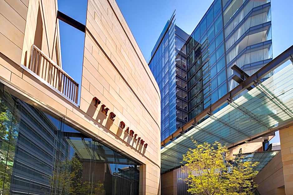 The Darling at The Star