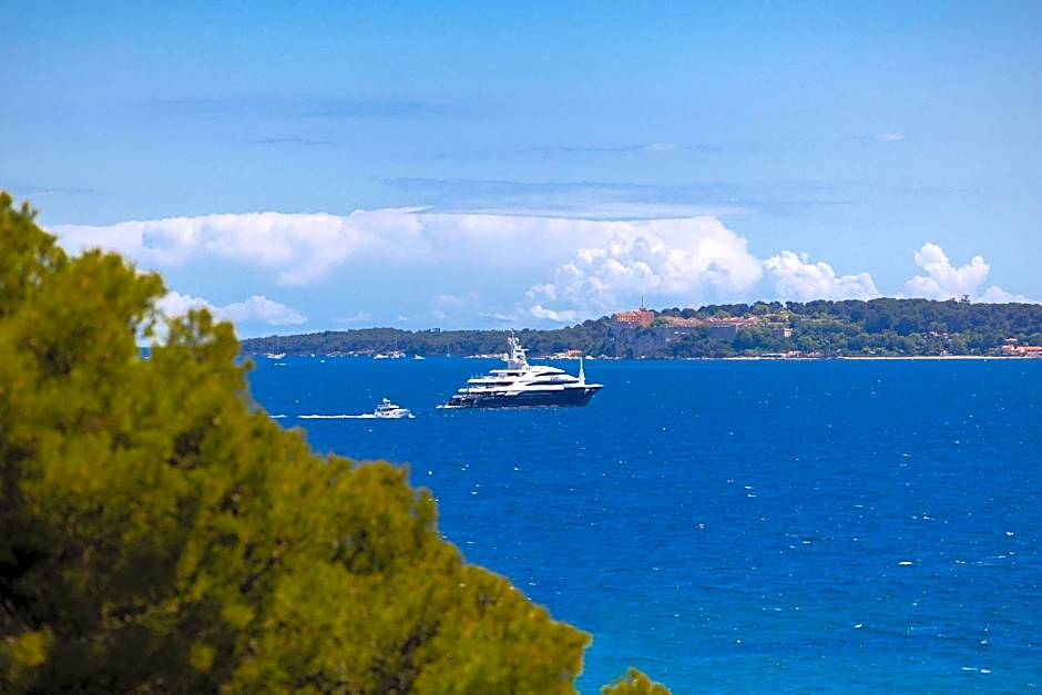 Luxotel Cannes