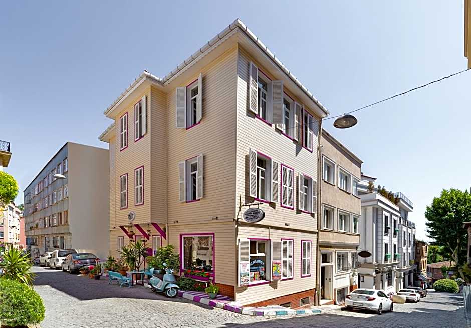 Alhambra Apart Hotel