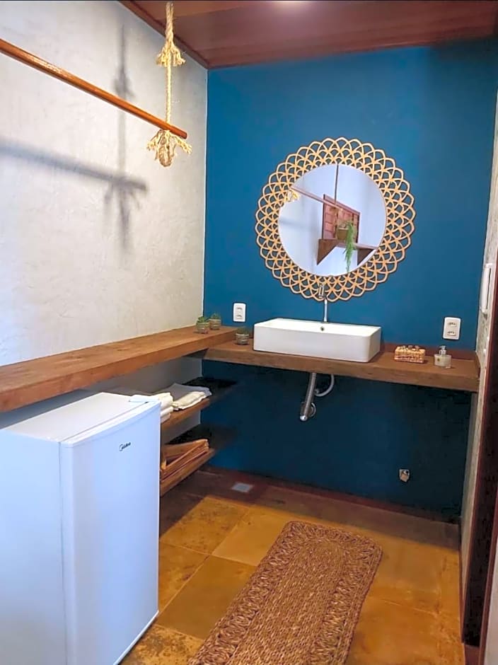 Pousada Flor de Lena- suíte Lírio -Icaraizinho