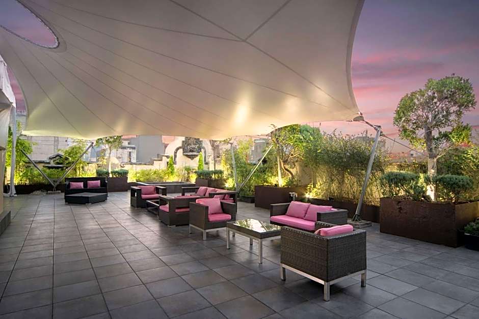 Hampton Inn By Hilton And Suites Mexico City