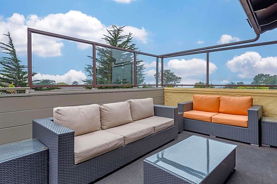 Best Western Carmel's Town House Lodge