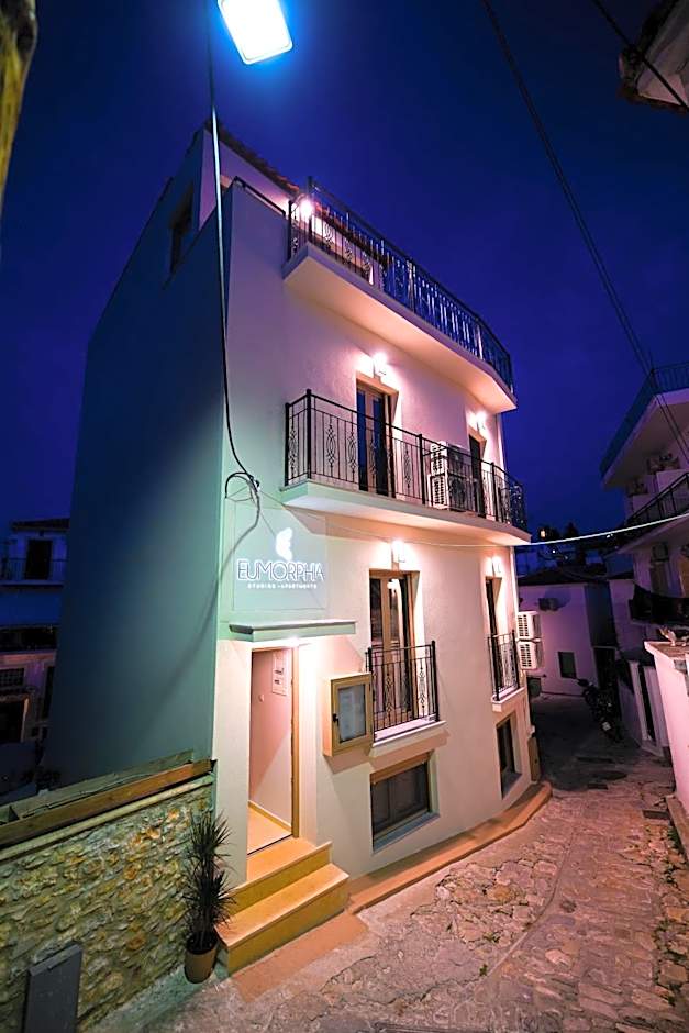 Eumorphia Studios & Apartments
