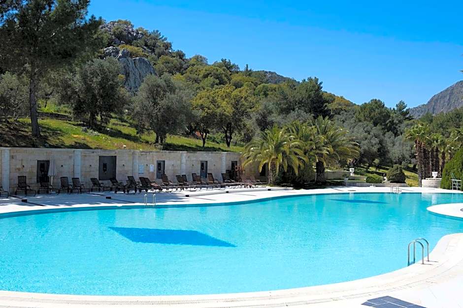 X Life Hotel Sarıgerme 15 - Adult Hotel