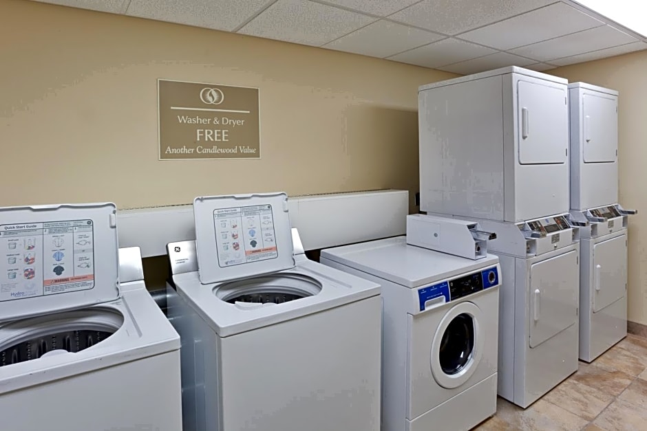 Candlewood Suites Lakewood – Lakewood, WA