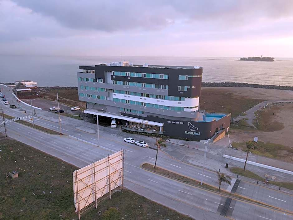 Hotel Punta Azul