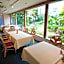 Community & Spa Naha Central Hotel