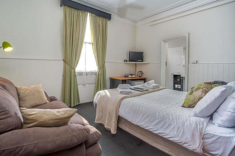 The Mews Motel