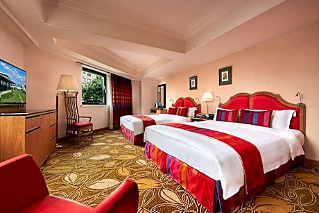 Deluxe Twin Room with Two Queen Beds