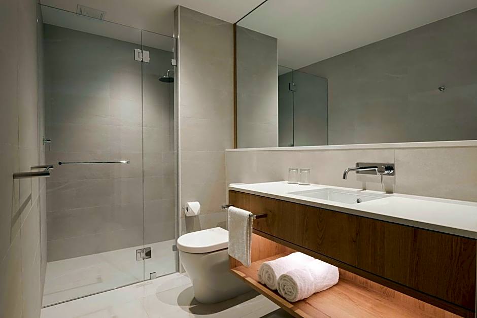 Courtyard by Marriott Perth, Murdoch