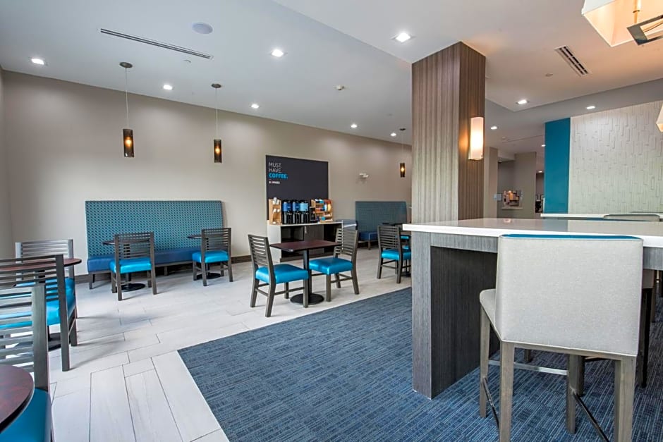 Holiday Inn Express & Suites Houston SE - Airport Area By IHG