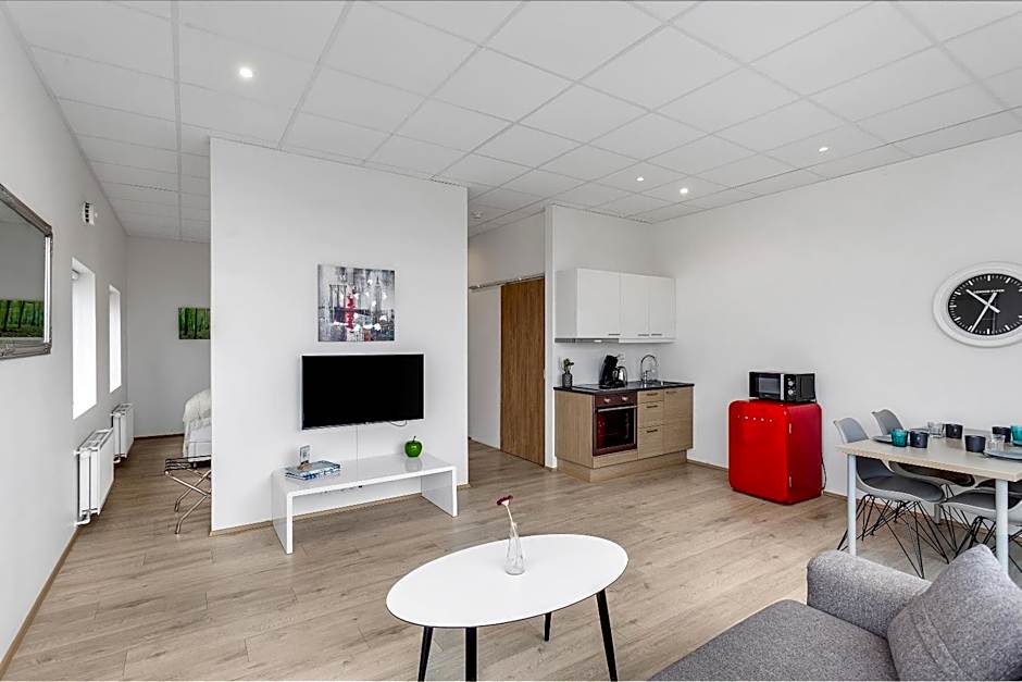 Blue Mountain Apartments by Heimaleiga