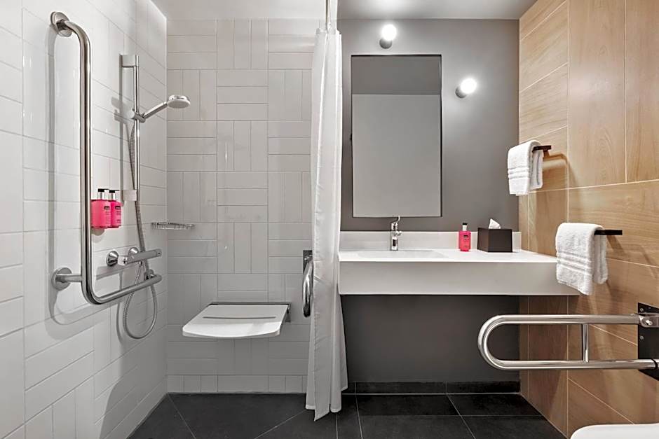 Moxy Bucharest Old Town