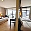 The Straits Hotel & Suites