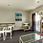 Birchwood Spa Motel