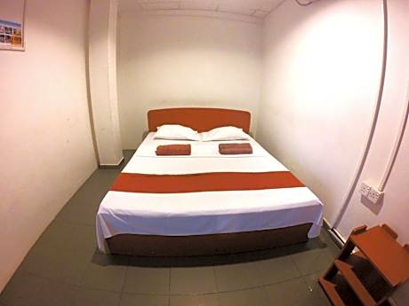 Double Room with Shared Shower and Toilet