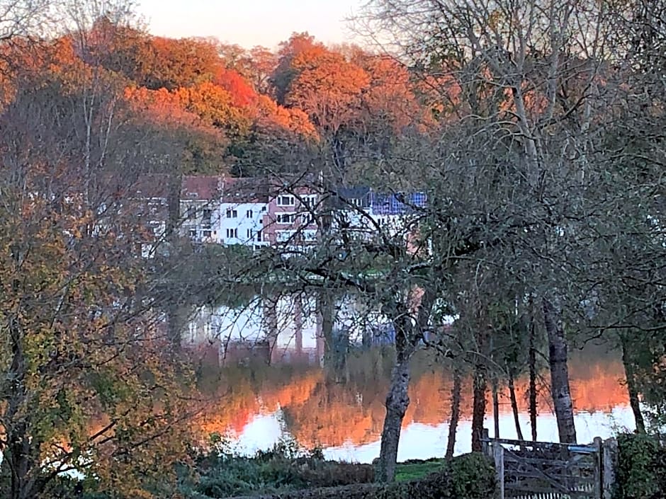 Le Jardin Des Sources