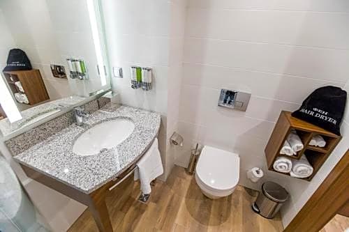 Hampton by Hilton Brest